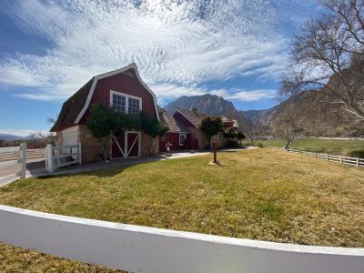 Ranch house once owned by Howard Hughes